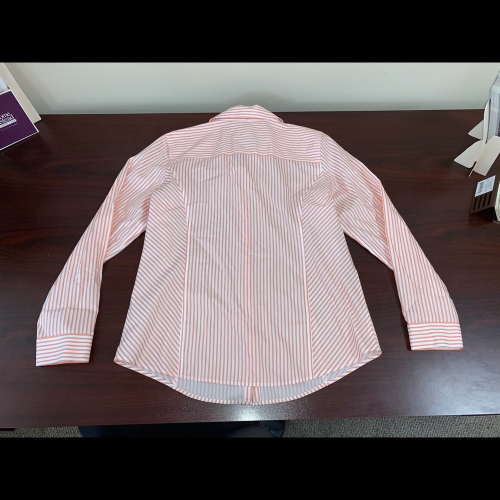 Sharp button down - Picture 4 of 5
